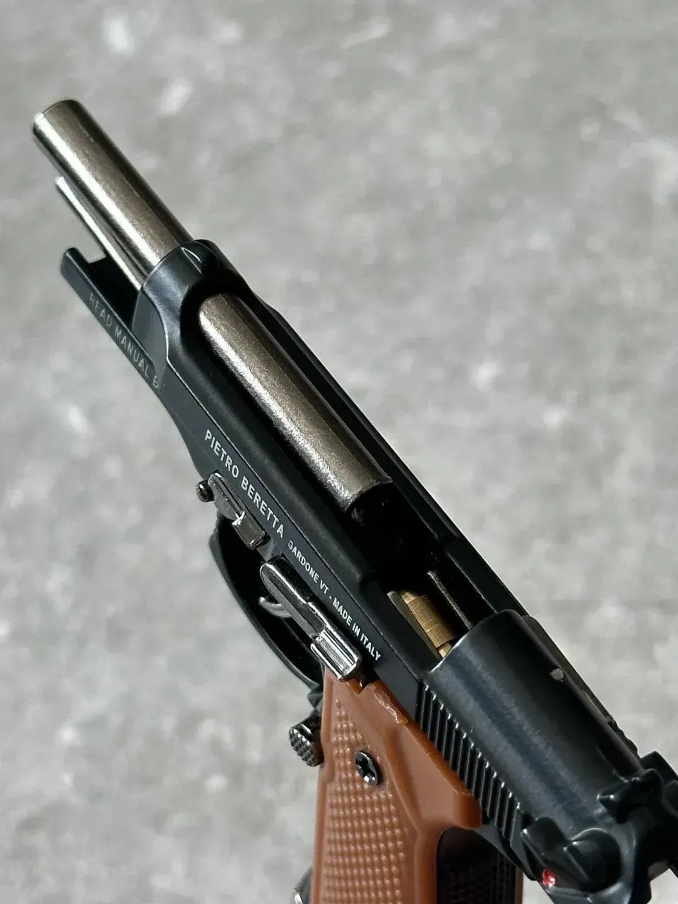 KeyArsenal™ Beretta Detachable Keychain