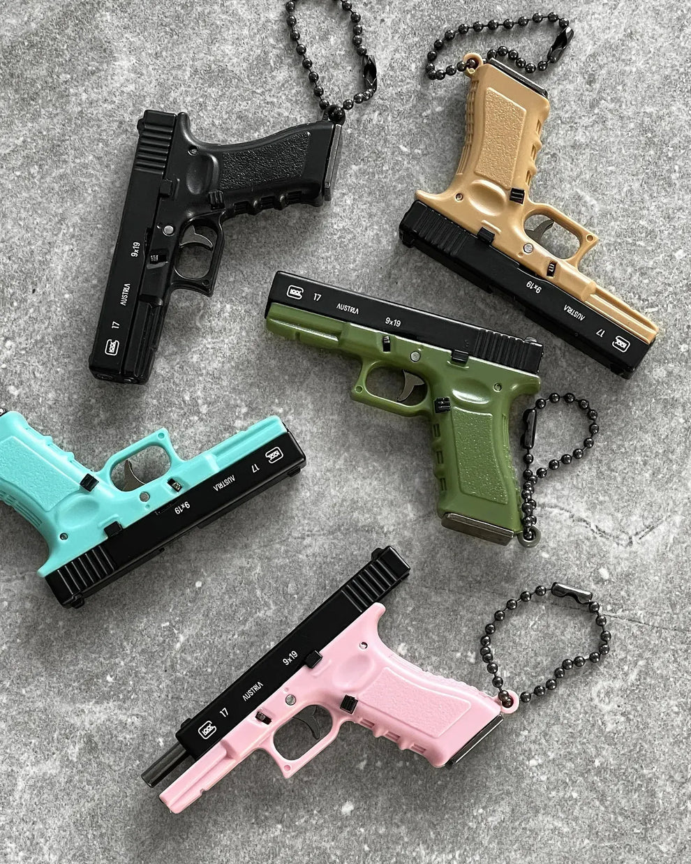 KeyArsenal™ Glock 17 Detachable Keychain