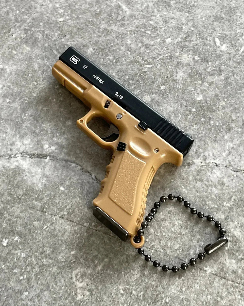 KeyArsenal™ Glock 17 Detachable Keychain